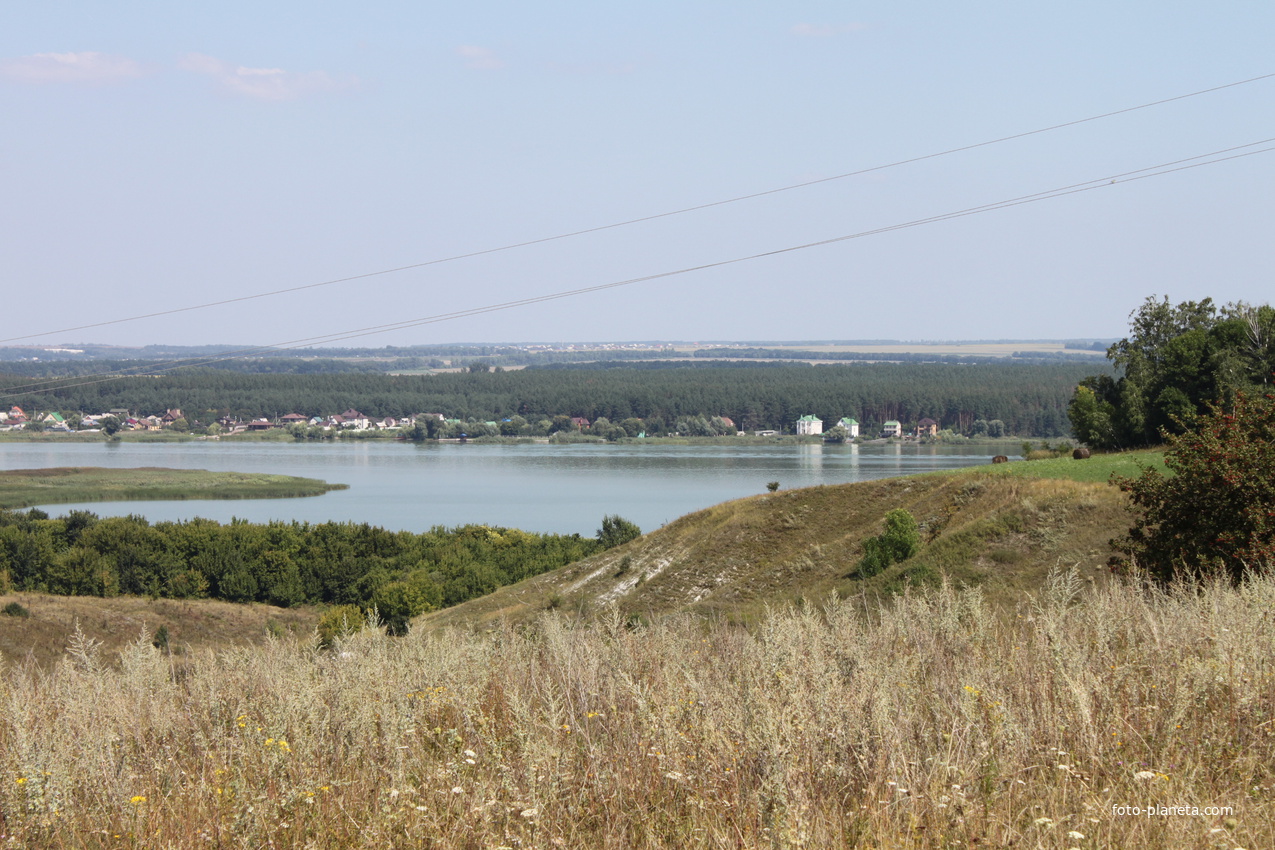 Пристень. Вид с хутора на противоположный берег Белгородского водохранилища.