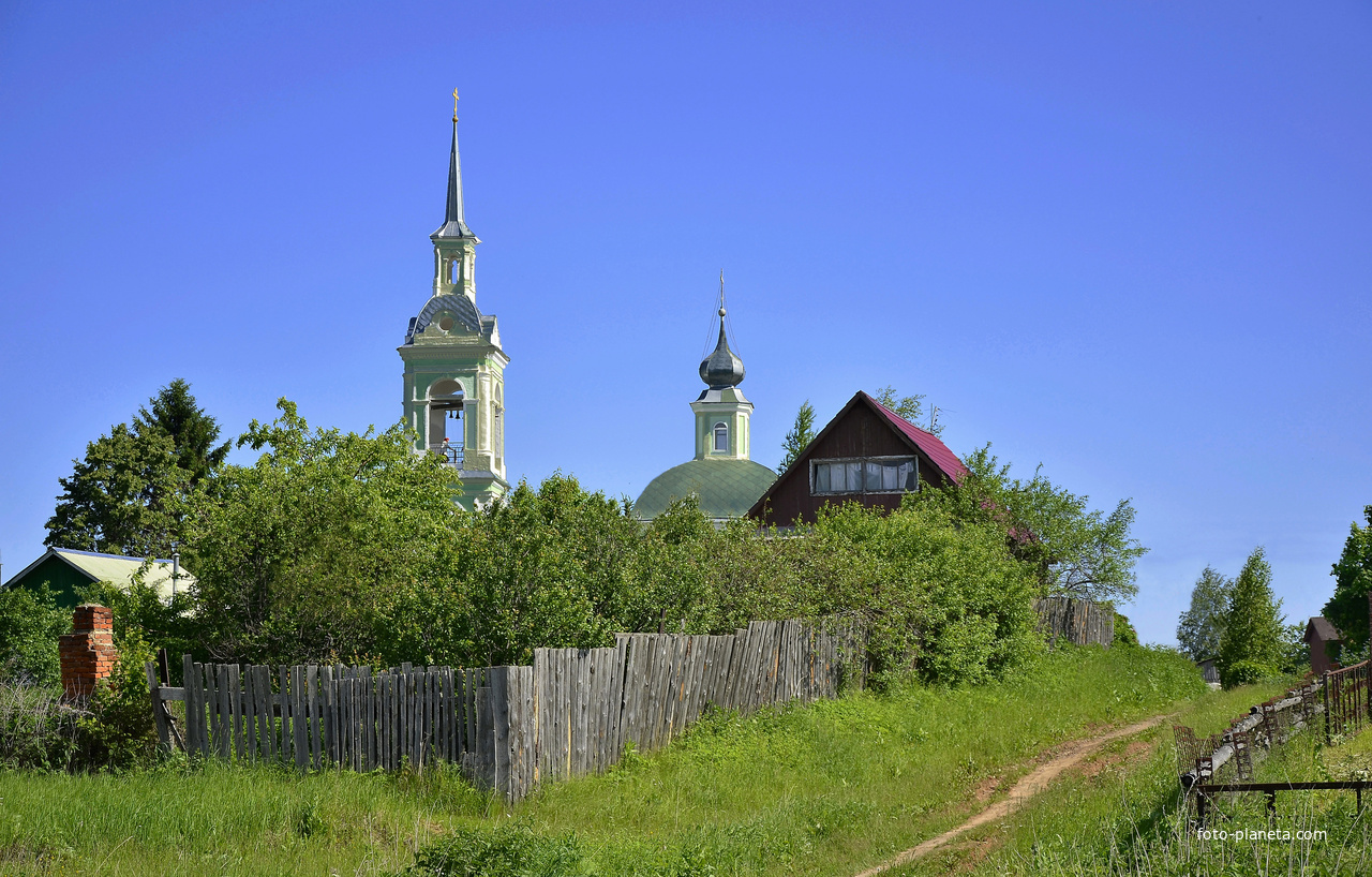 Тихое и живописное село Незнаново.