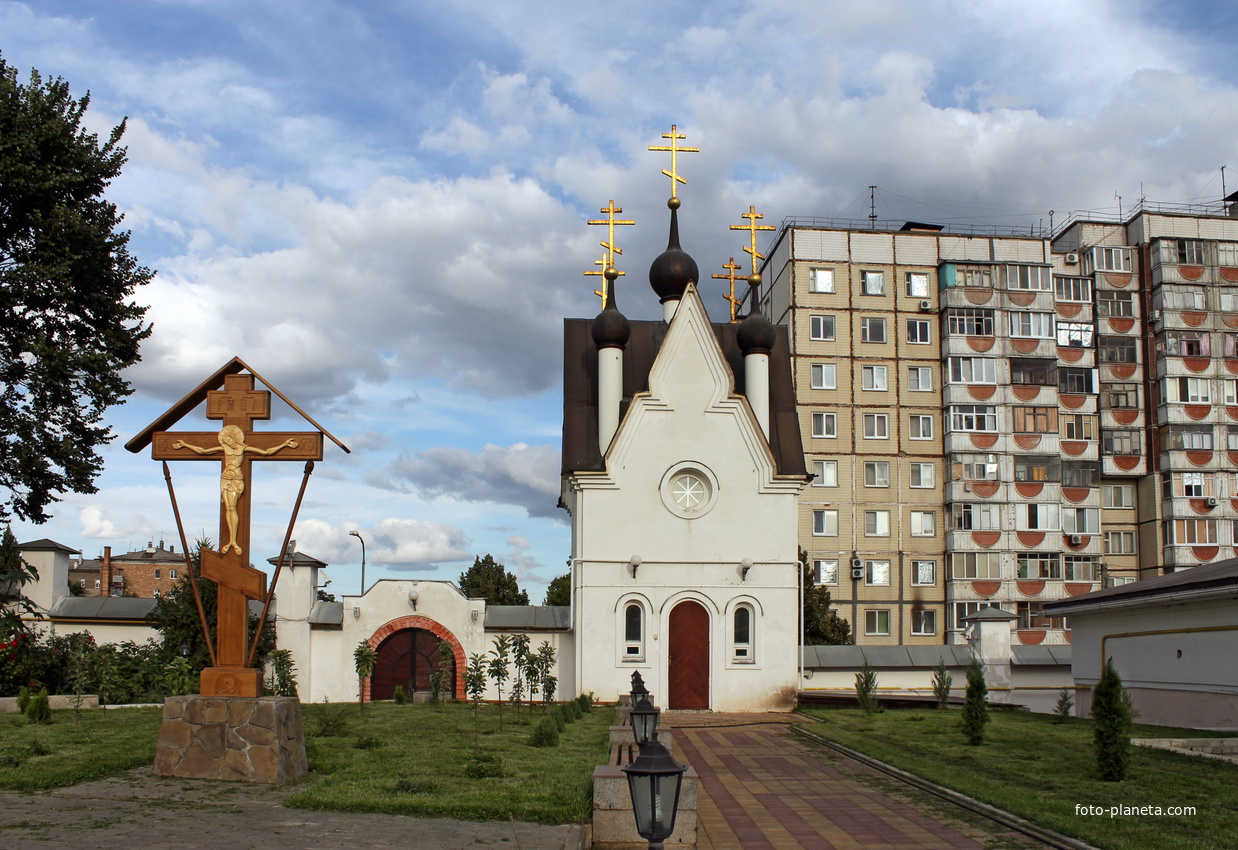 храм святых царственных страстотерпцев курск