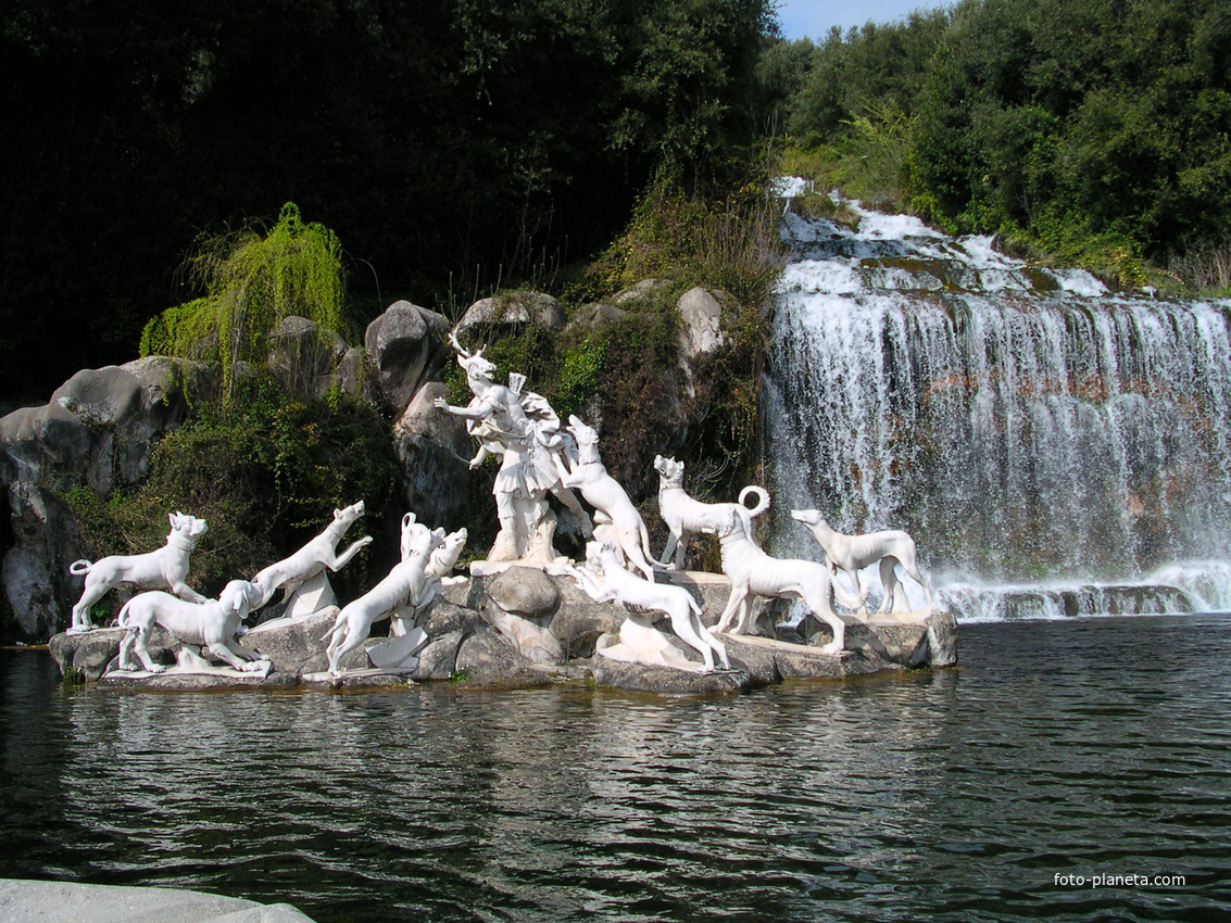 Caserta. Fontana di Atteone nel Parco Reale