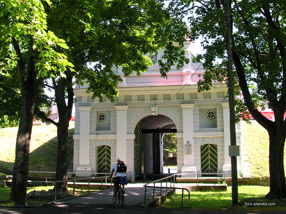 Pärnu. Tallinn gate