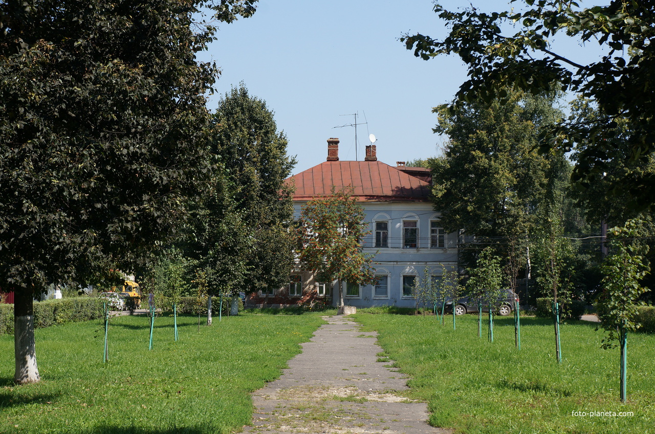 Пионерская улица, 10