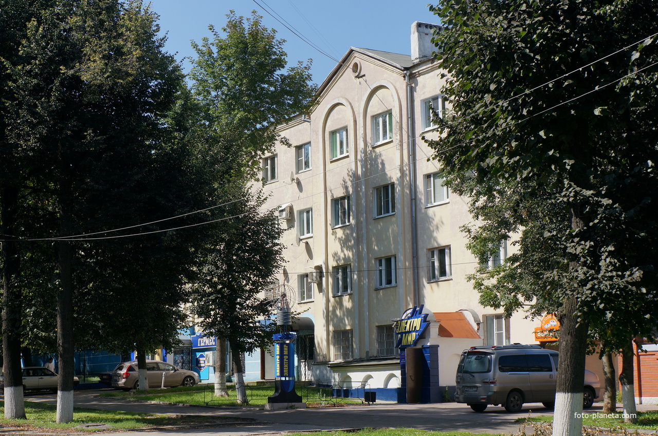 Пионерская, д. 7