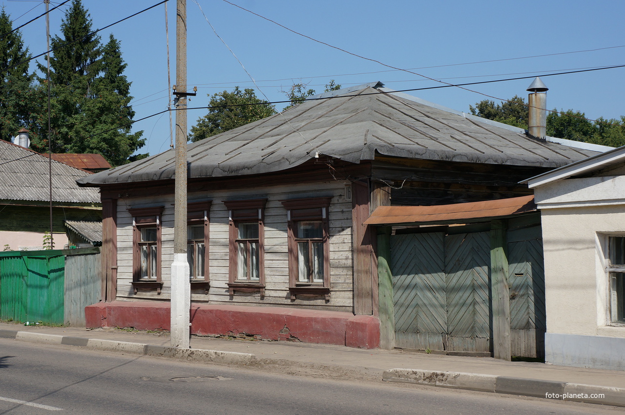 Красногвардейская улица, дом 16