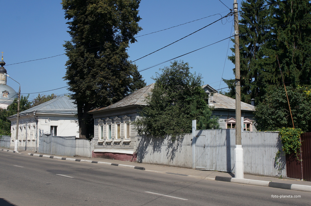 Красногвардейская улица, 12