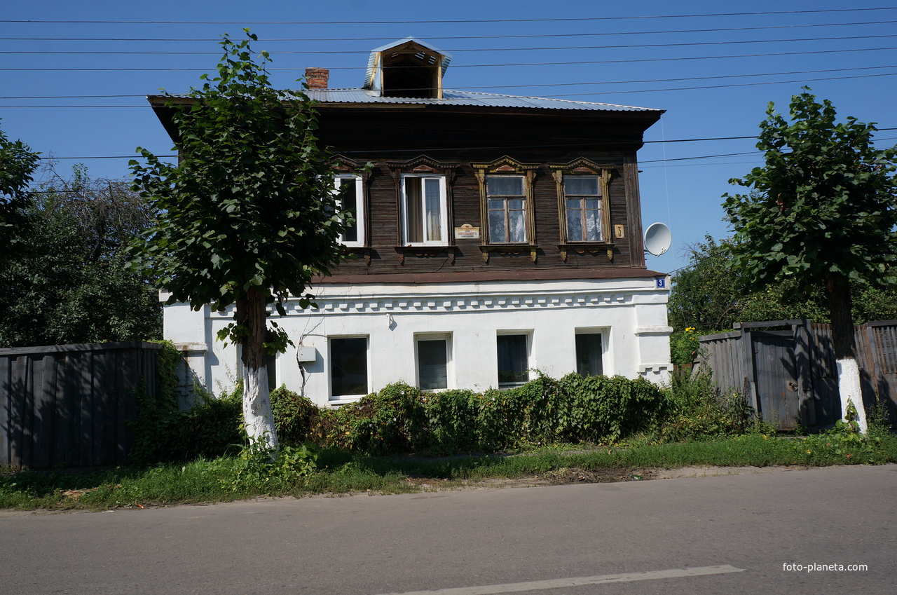 Улица Савельича, 3