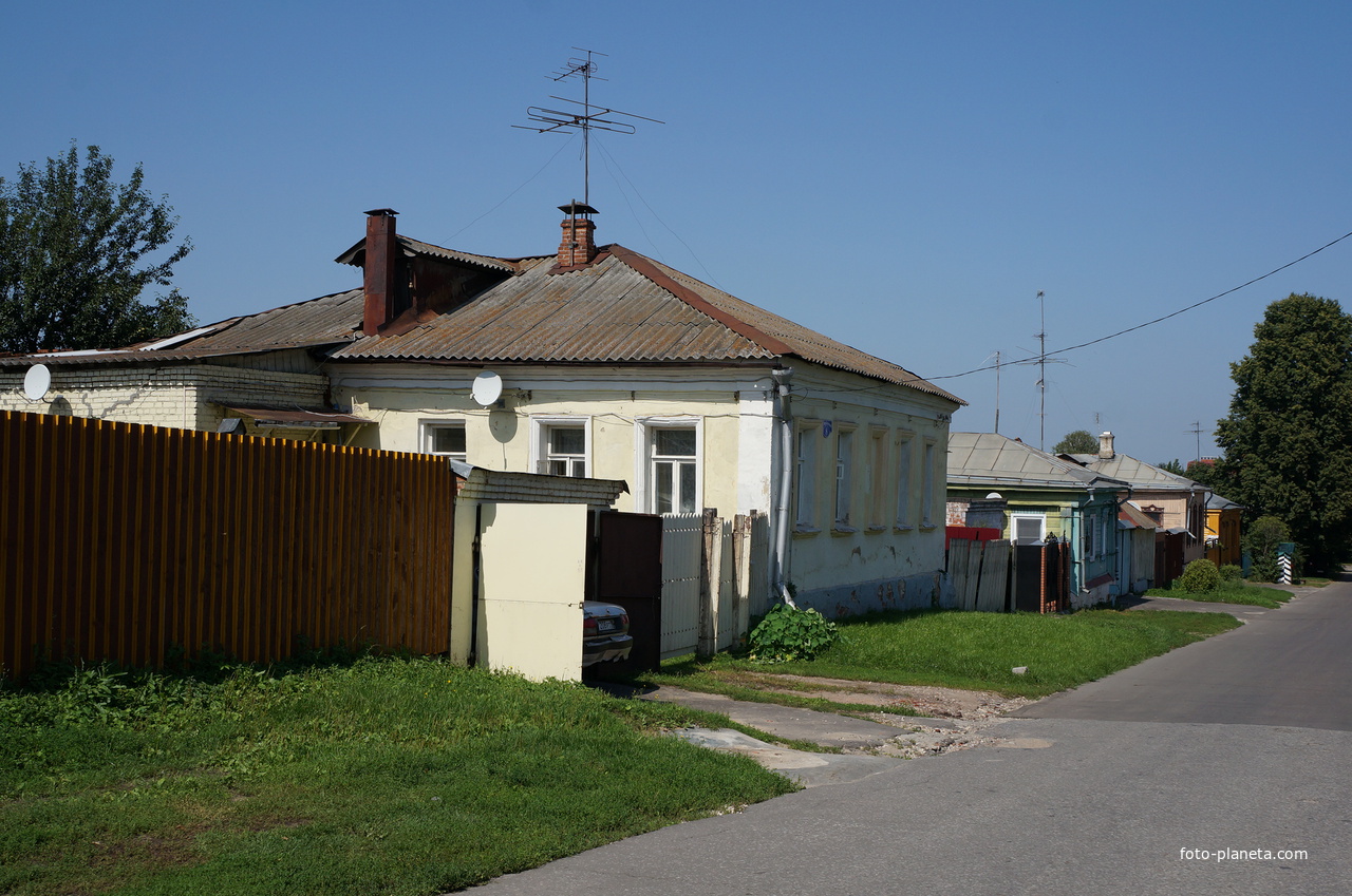 Арбатская улица, 10