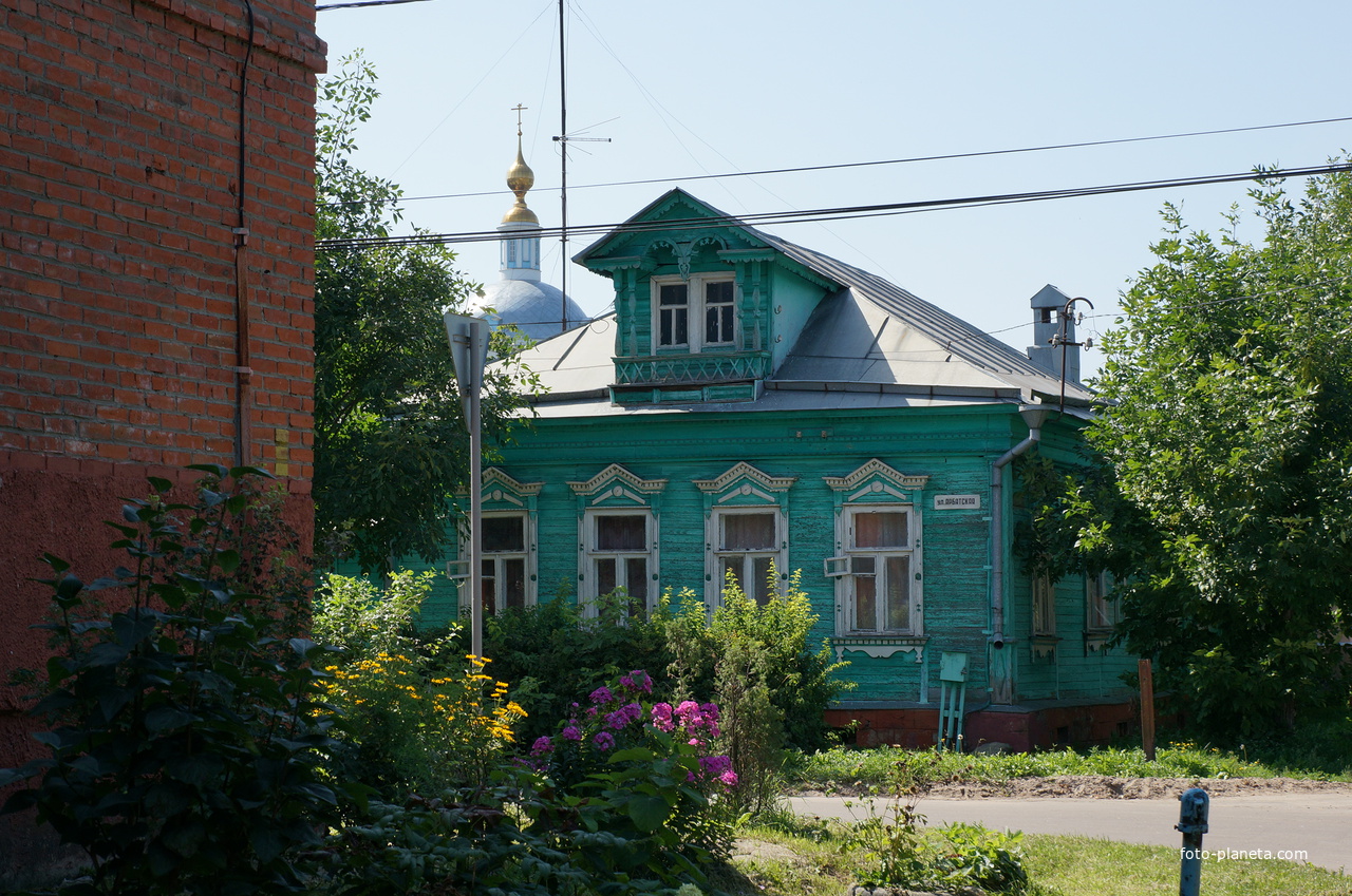 Арбатская улица, 18