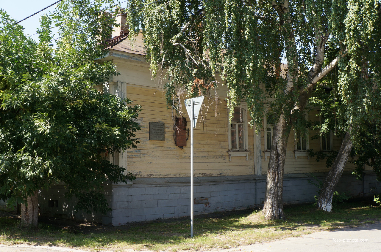 Старый деревянный дом, Москворецкая улица, 20