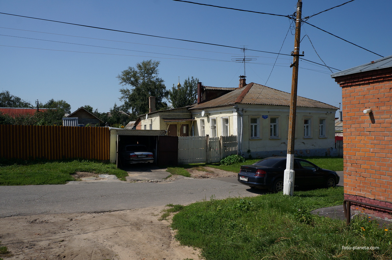 Улица Арбатская, 8