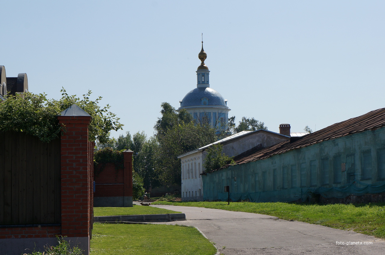 Москворецкий переулок, Покровская церковь