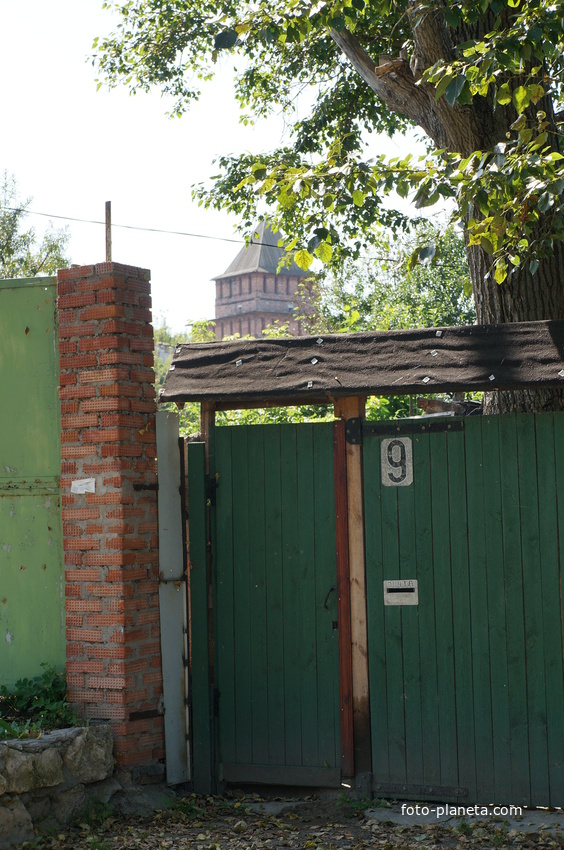 Водовозный переулок, 9