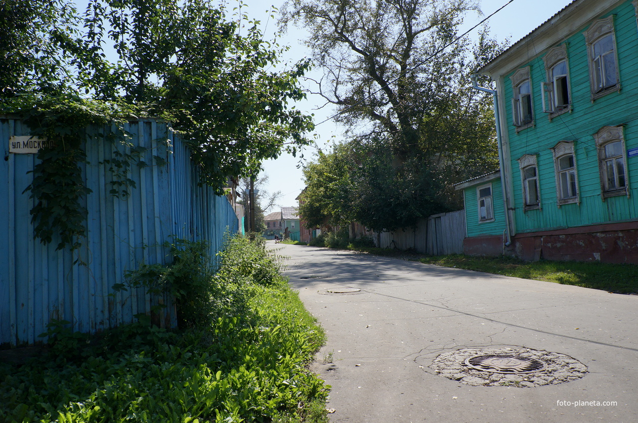 Водовозный переулок