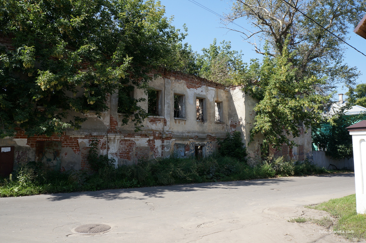 Водовозный переулок, 5. Жилой дом середины XVIII века культурного регионального наследия или то что от него осталось