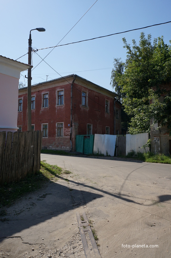 Водовозный переулок