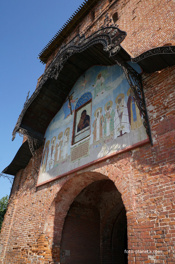 Пятницкие (Спасские) ворота