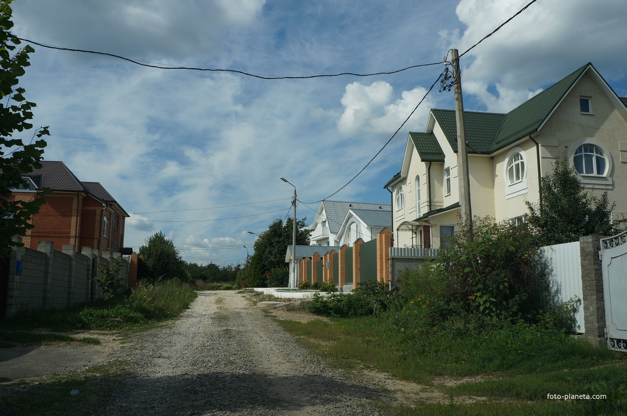 Улица Радонежская, посёлок имени Кирова