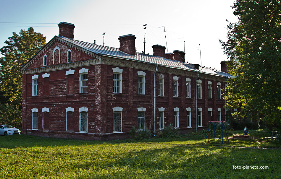 Академический проспект, 12.