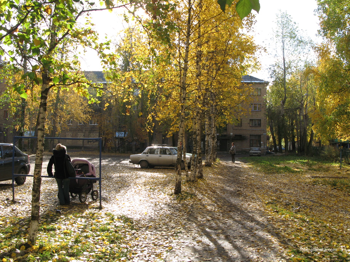 Сыктывкар дворик по ул. Чернова