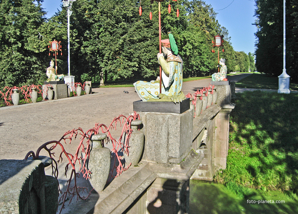 Александровский парк. Большой Китайский мост.