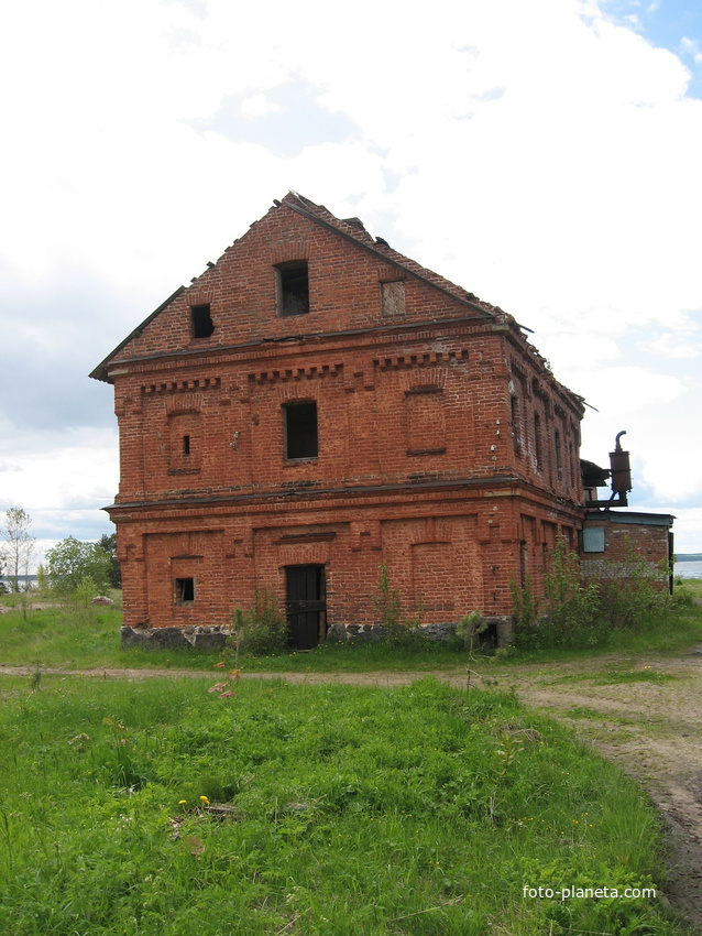 Коневский монастырь, хозпостройка