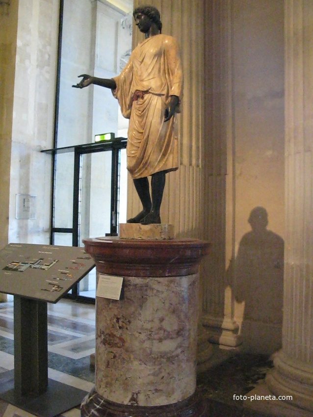 Paris Musée du Louvre)