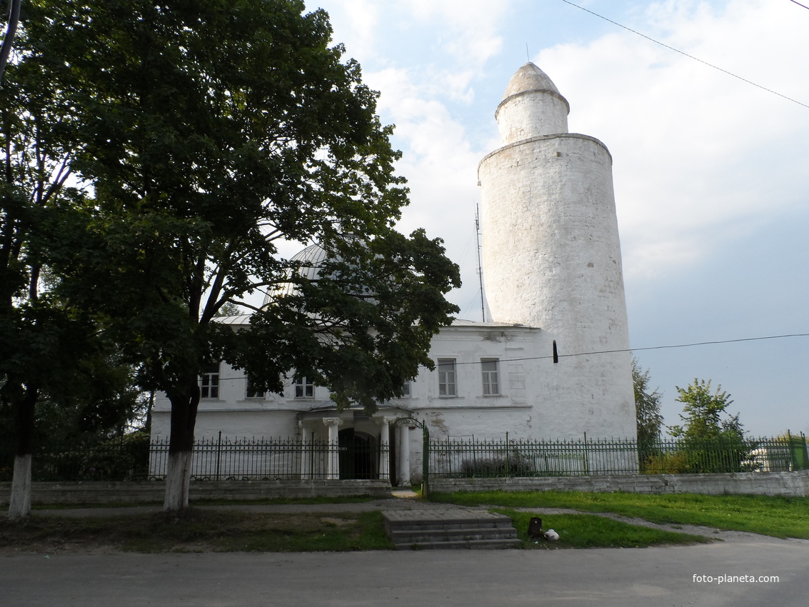Старая мечеть, ранее-краеведческий музей