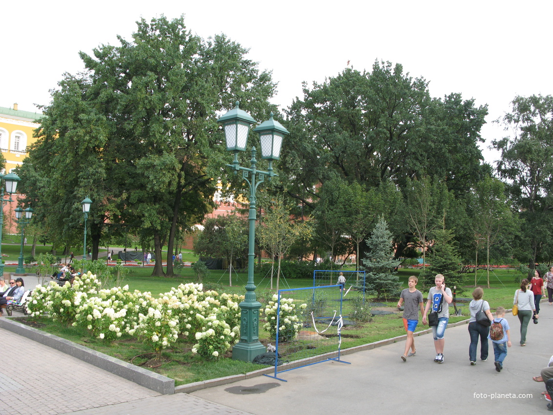 Александровский Сад