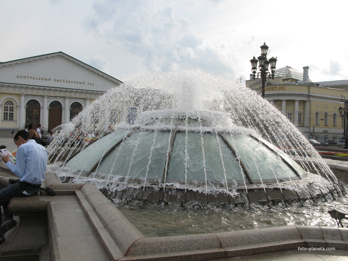 Манежная Площадь