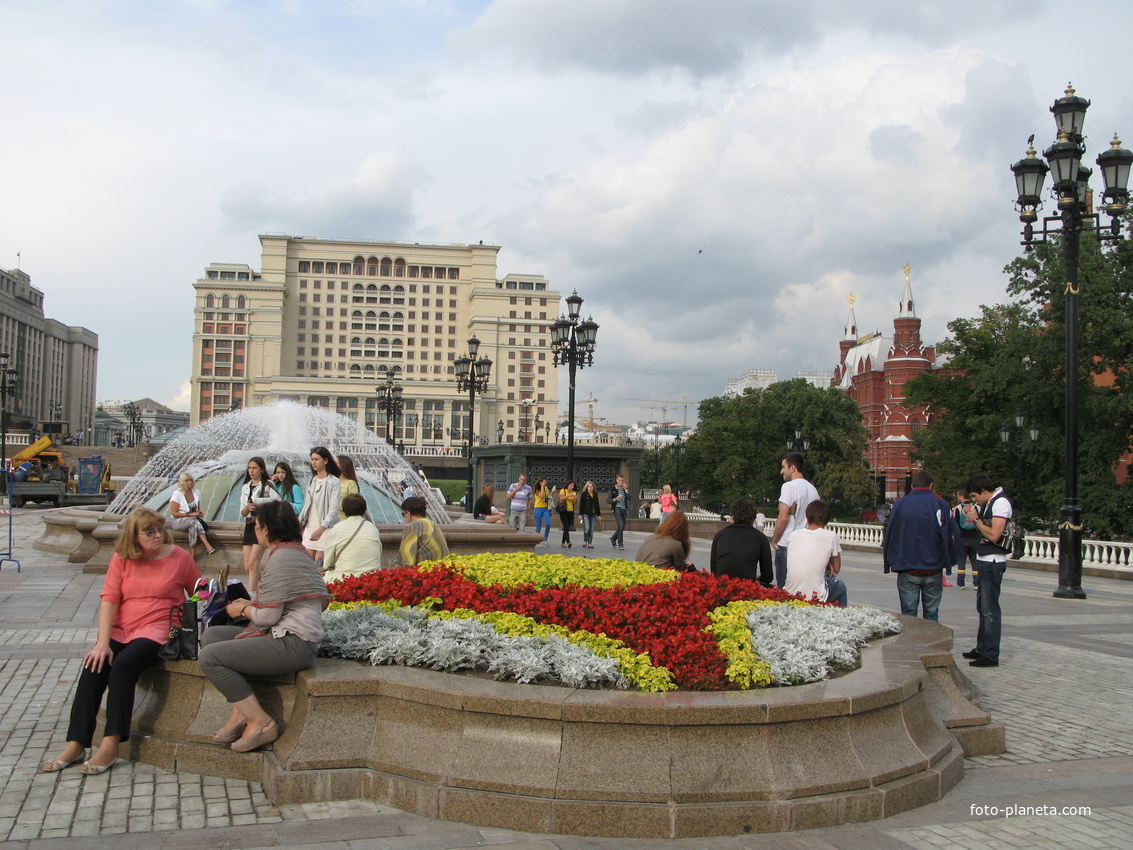 Манежная Площадь