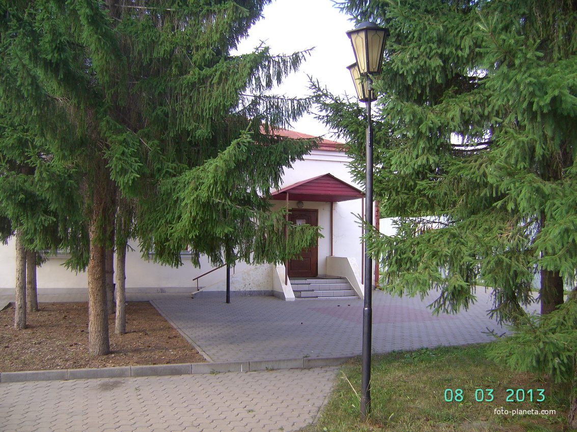 Омский государственный литературный музей имени Ф.М. Достоевского (со стороны двора)