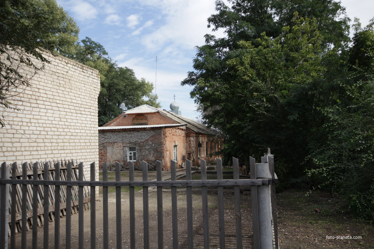 старое здание православного храма