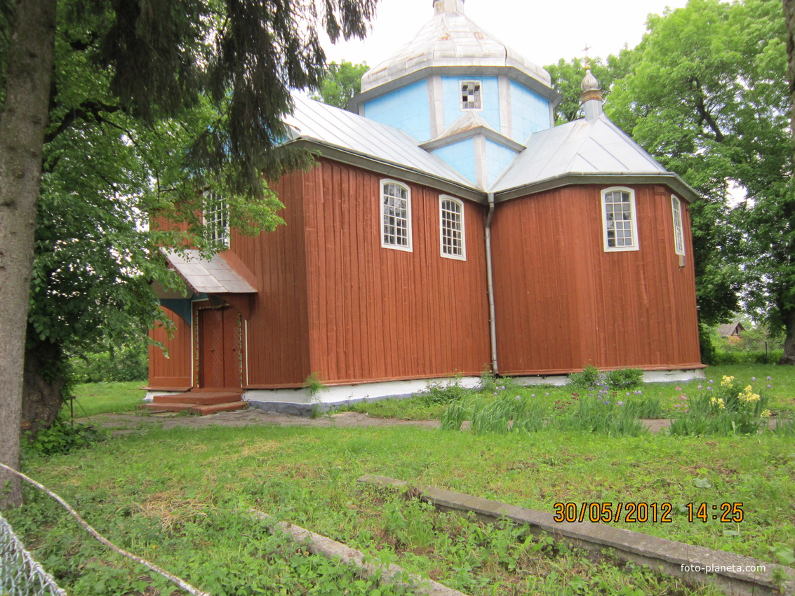 Деревяна церква 1888 року