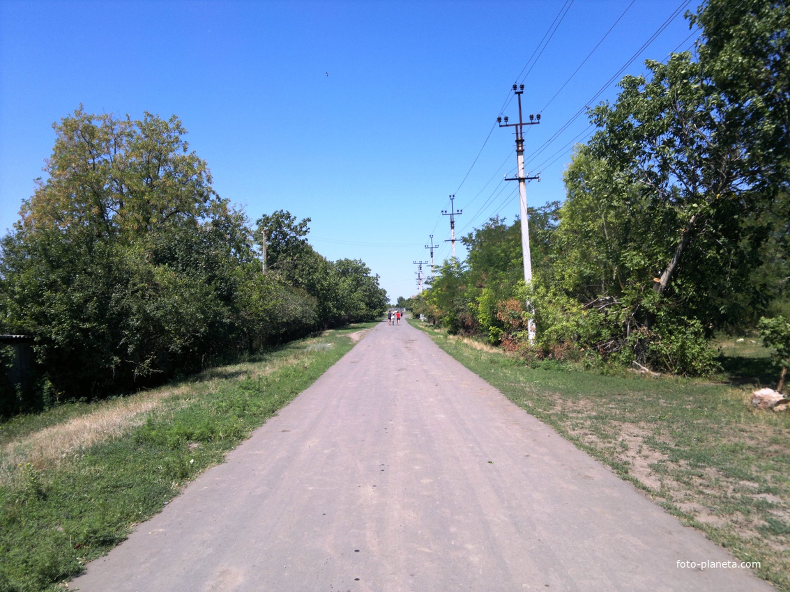 Бранкованово. Улица Центральная.