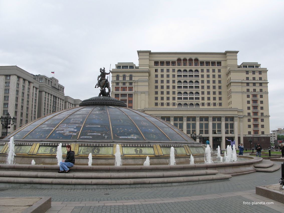 Lime москва манежная площадь фото Манежная Площадь Александровский Сад, Манежная, Революции, Театральная площади Ф