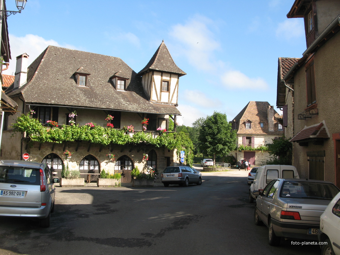 Beaulieu sur Dordogne (Болье-сюр-Дордонь) 30/06/2013