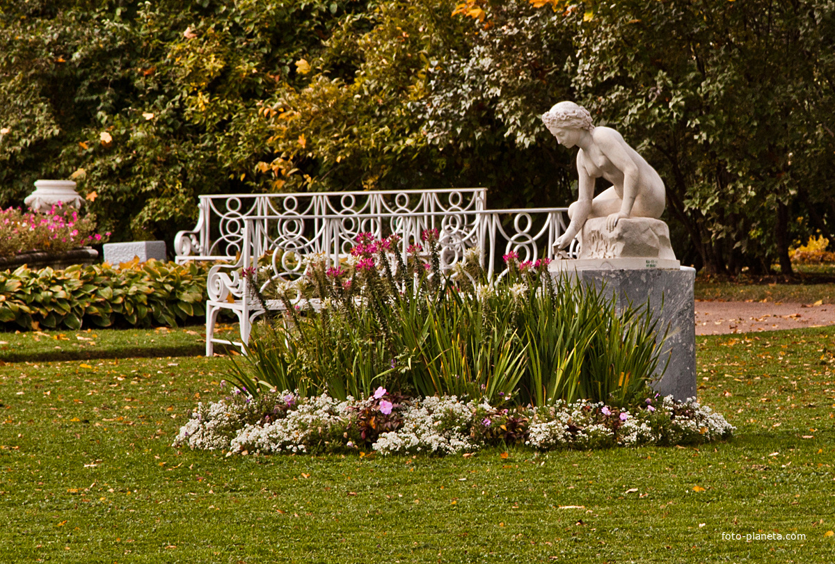 Статуя в Собственном садике