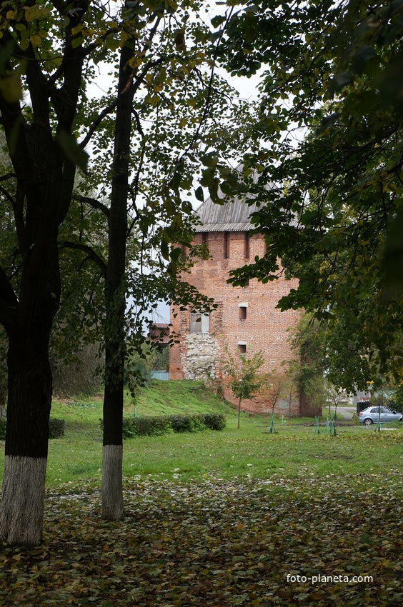 Спасская башня, сквер Гагарина