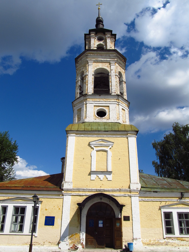 Церковь Николая Чудотворца (Николо-Кремлевская), сейчас здесь размещен Владимирский Планетарий