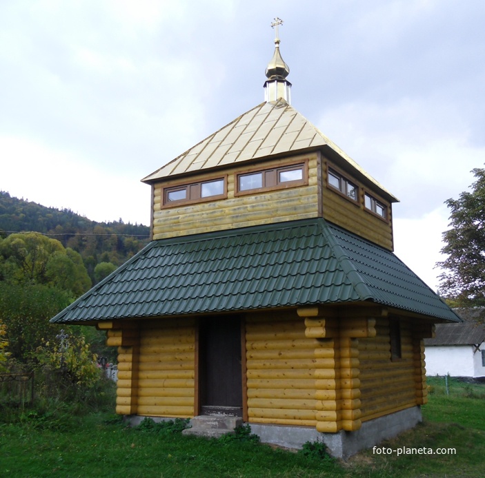 Дзвіниця церкви Св.Параскеви