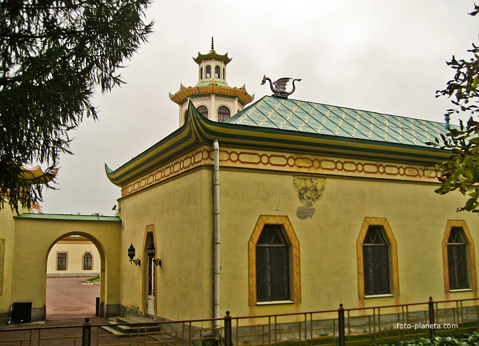 Александровский парк. Китайская деревня.