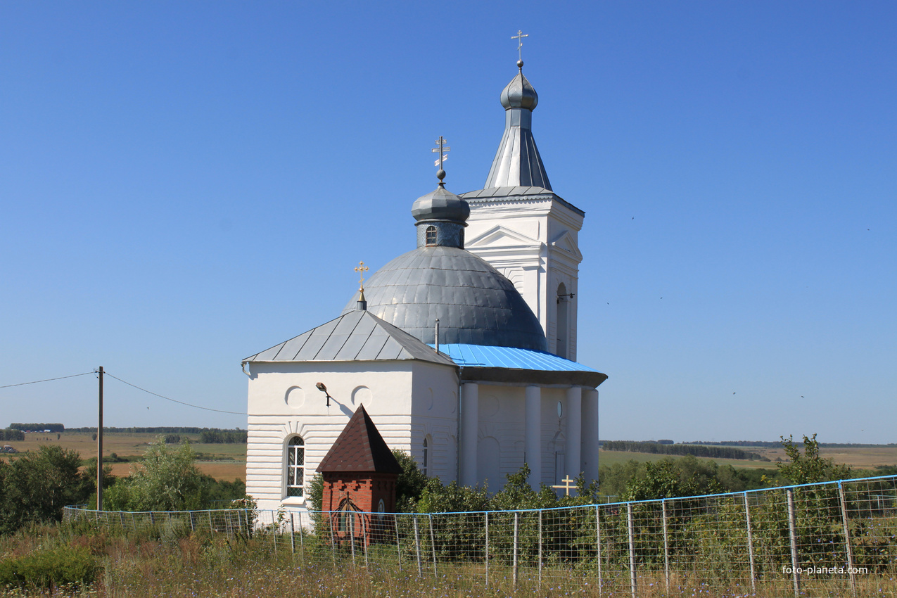 Церковь в Краснохолмском.