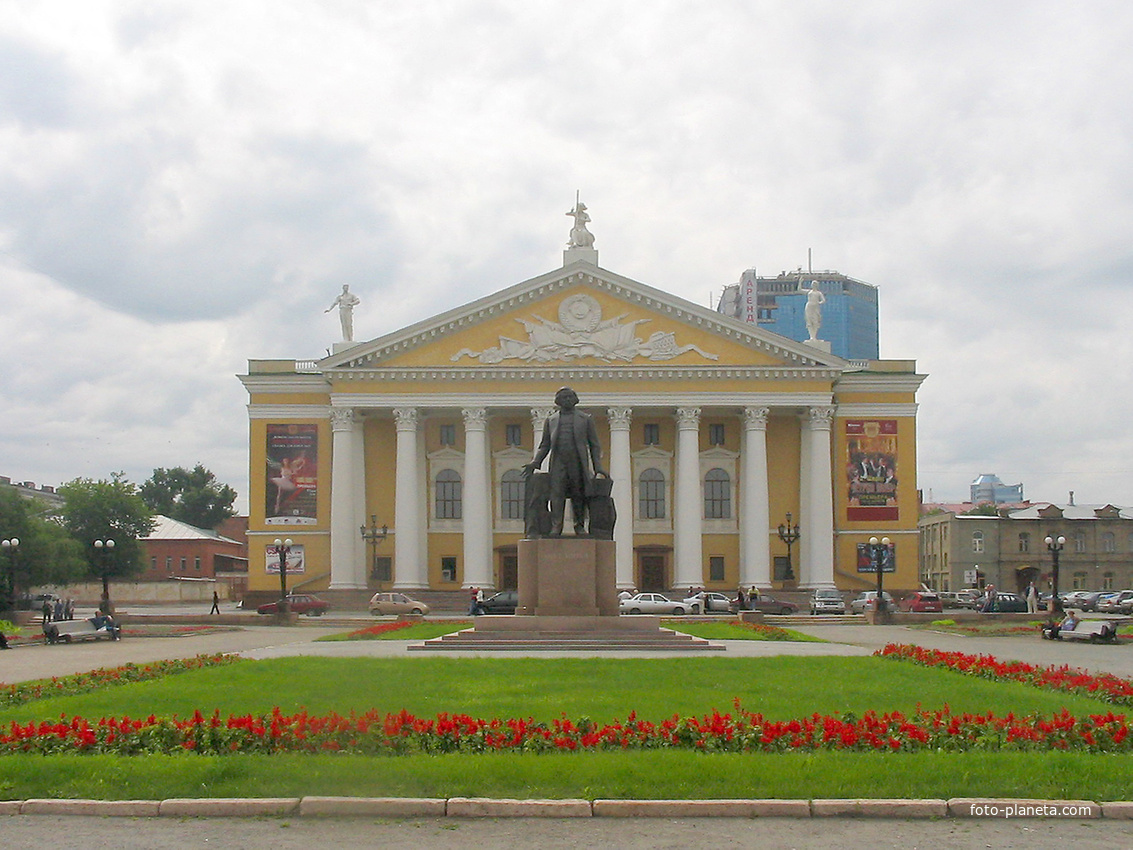 Челябинск, 2006 г. Театр
