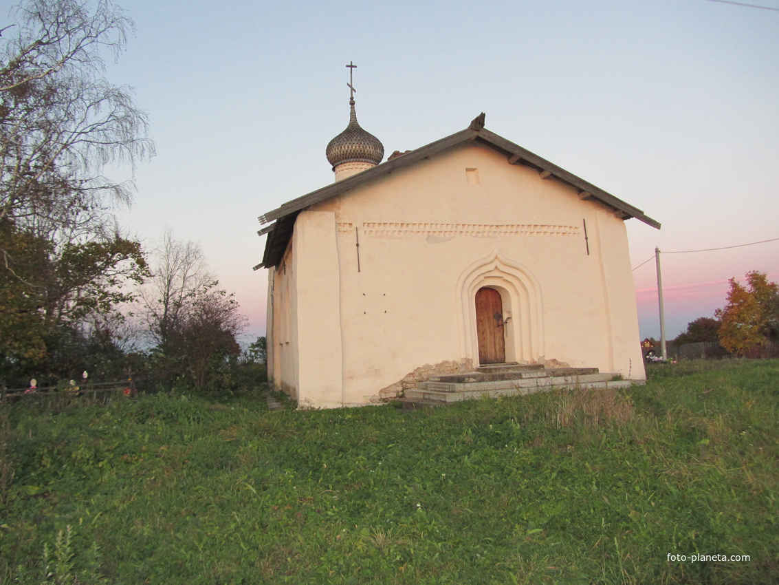 Церковь Василия Кессарийского в Чернавино