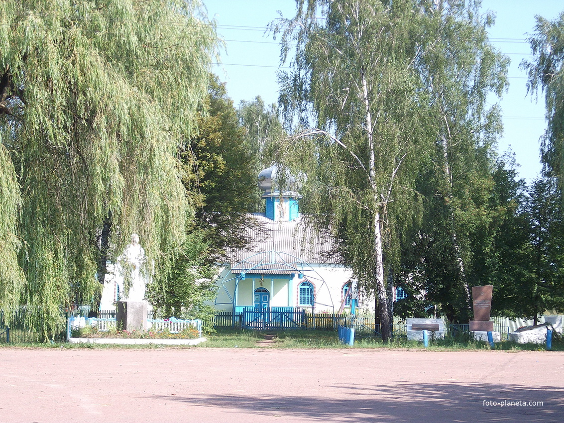 Православная Церковь в Хотиновке