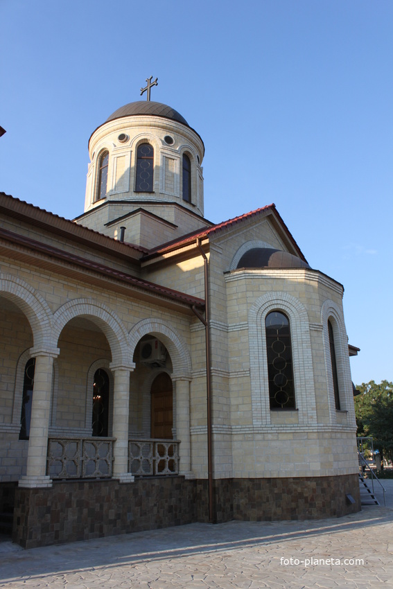 Бердянск. Свято-Троицкий храм.