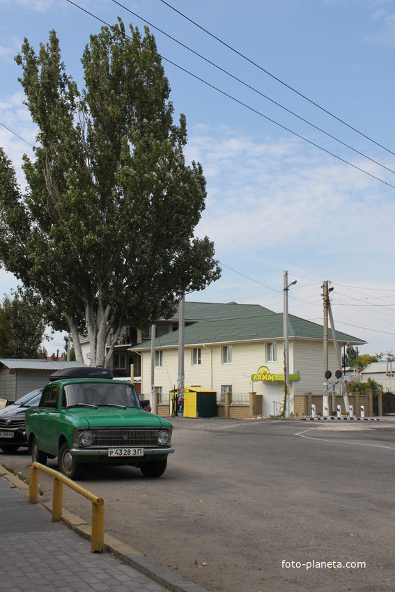 Бердянск. Магазин &quot;Лайм&quot;.