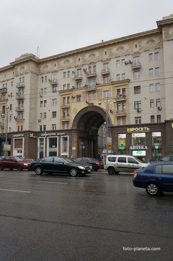 Сталинский дом