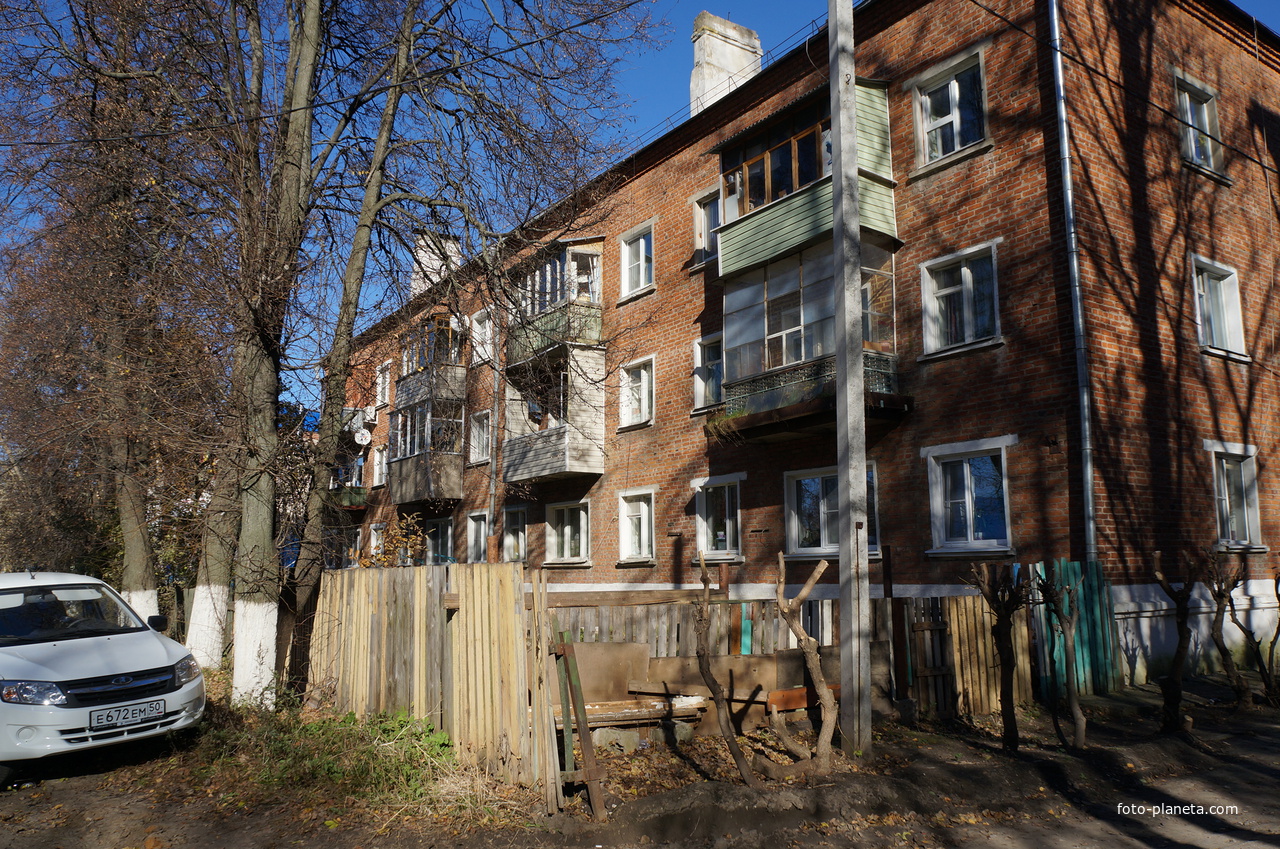 Библиотечная улица, 15