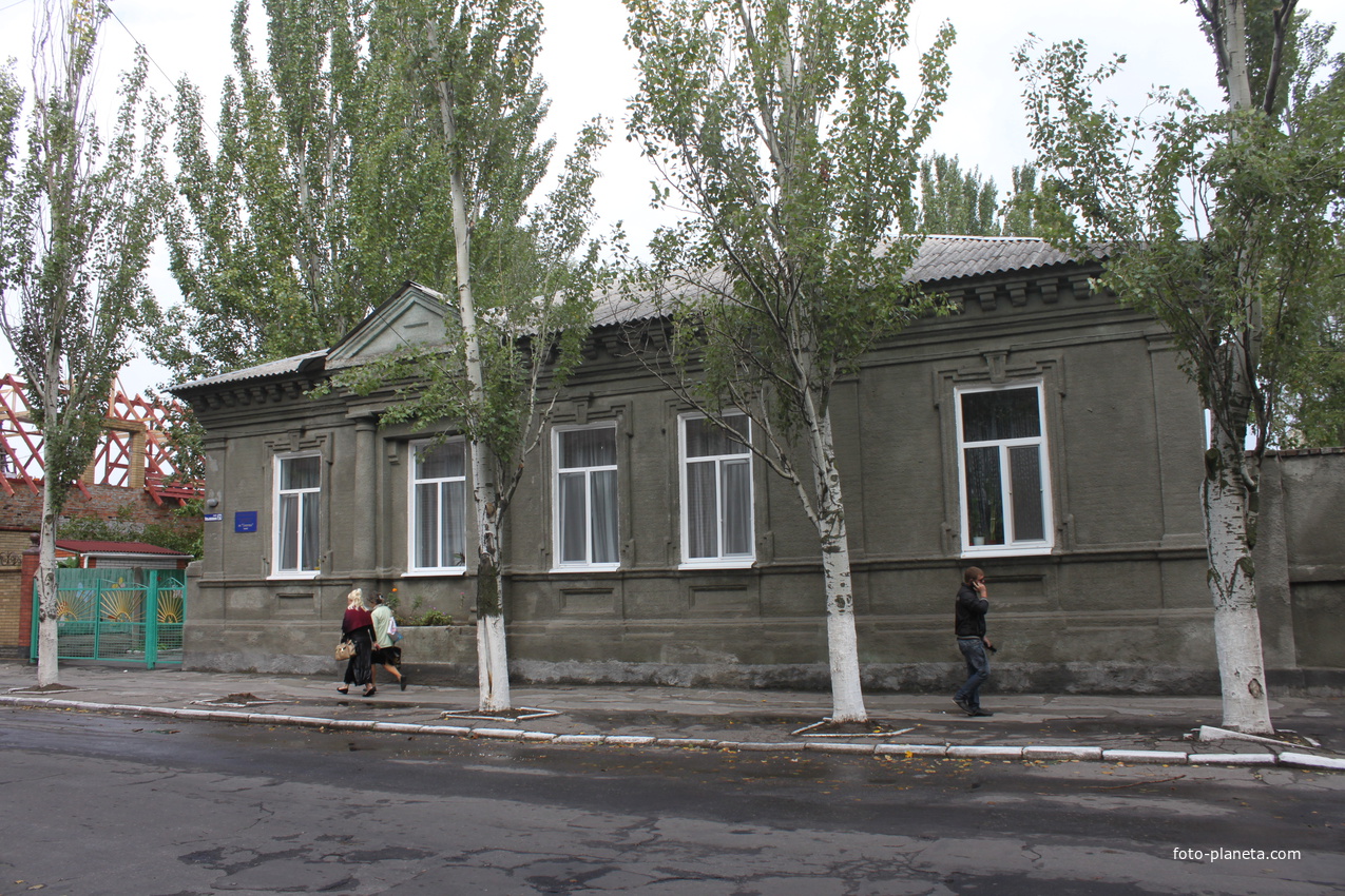 Бердянск. Ул. Ульяновых, 21.